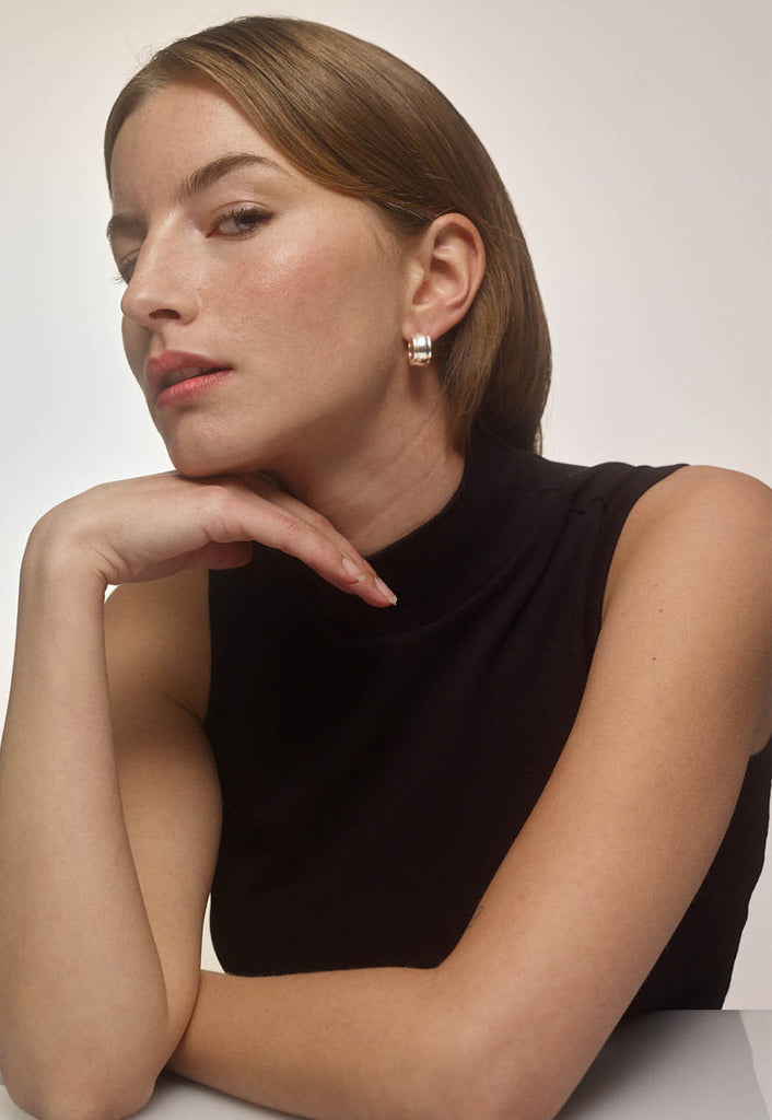 April Earrings - Medium Silver