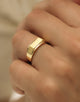 Stick-out Signet Ring Small